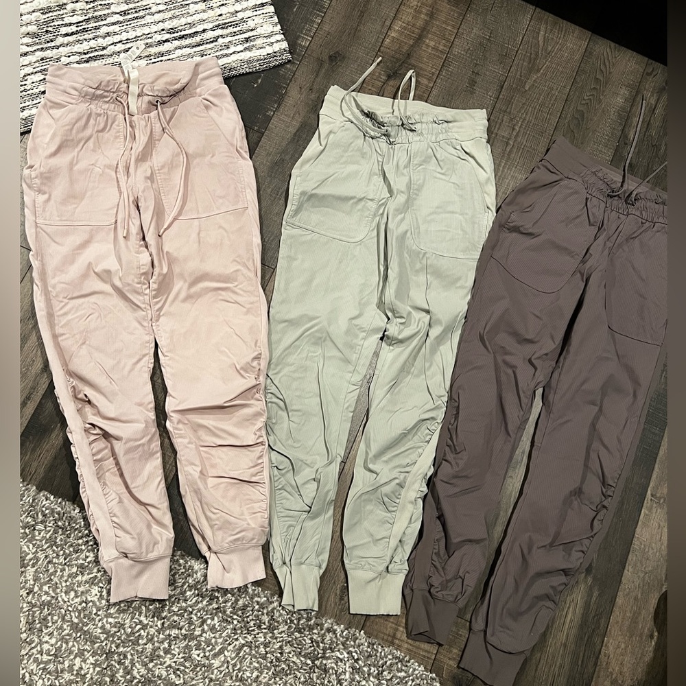 SOLD  ❌ Lululemon Beyond the Studio Jogger’s  ❌ SOLD